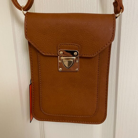 Alba faux/vegan leather cross body cell phone purse NWT - Picture 2 of 12